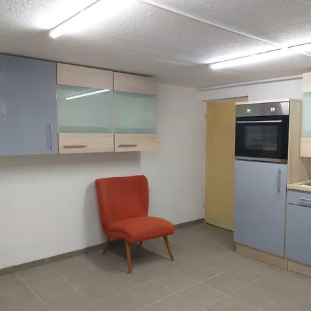Pansiyon A8 Zimmer- Und Wohnungsvermietung *